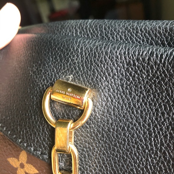 Louis Vuitton 2015 PALLAS Bag - Picture 10 of 12